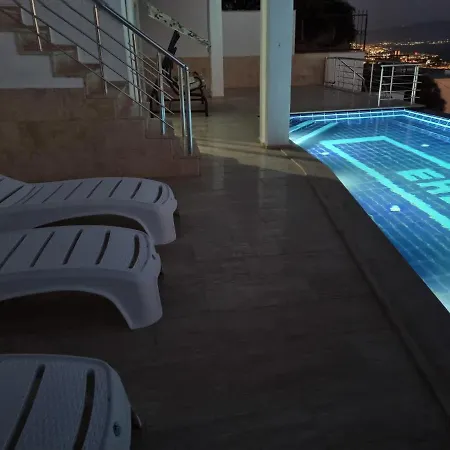 Bodrum Kadikalesi Villa Sonsuzluk Havuzlu Full Deniz Manzarali 빌라