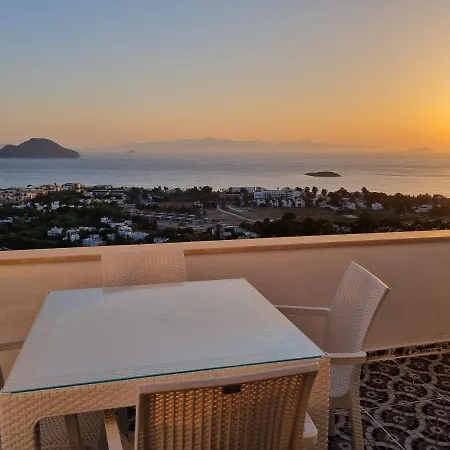 Bodrum Kadikalesi Villa Sonsuzluk Havuzlu Full Deniz Manzarali *