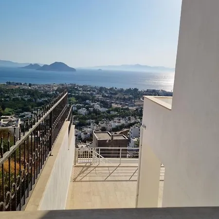Bodrum KADIKALESI Villa Sonsuzluk Havuzlu Full Deniz Manzarali Bodrum